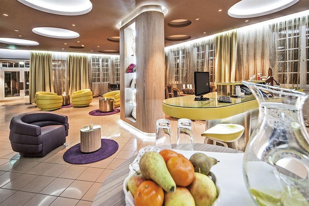Bornmuehle Hotel Groß Nemerow Buitenkant foto