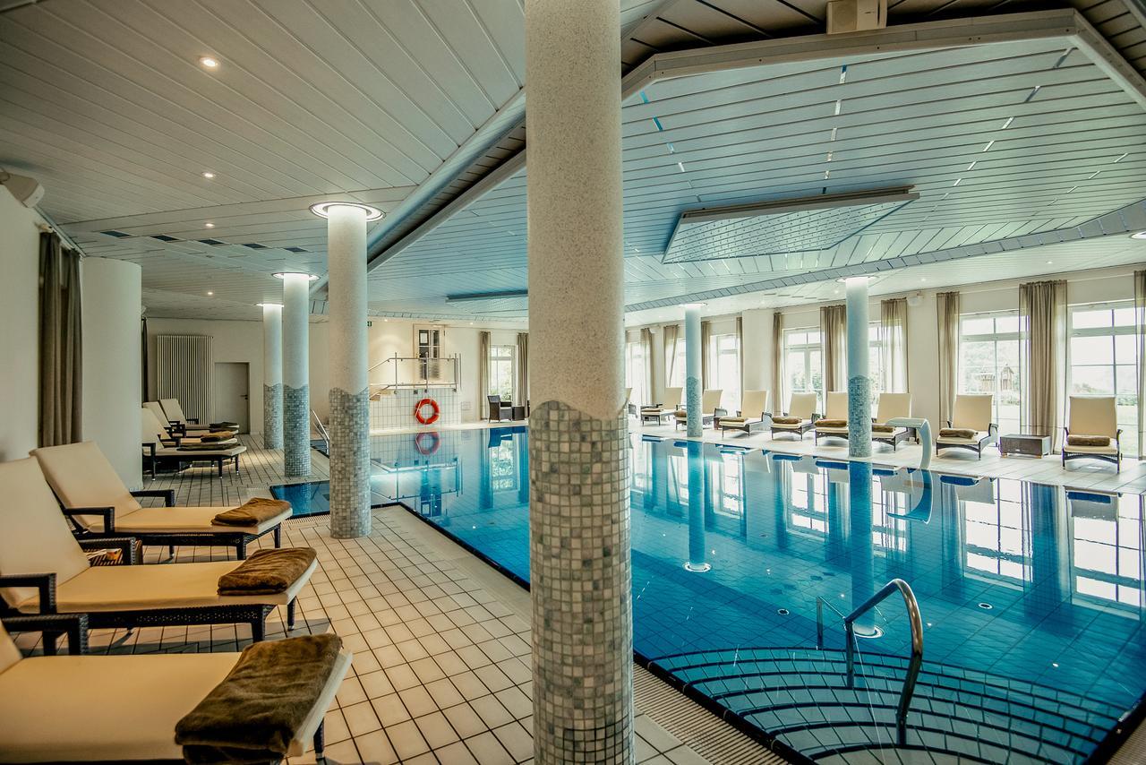 Bornmuehle Hotel Groß Nemerow Buitenkant foto