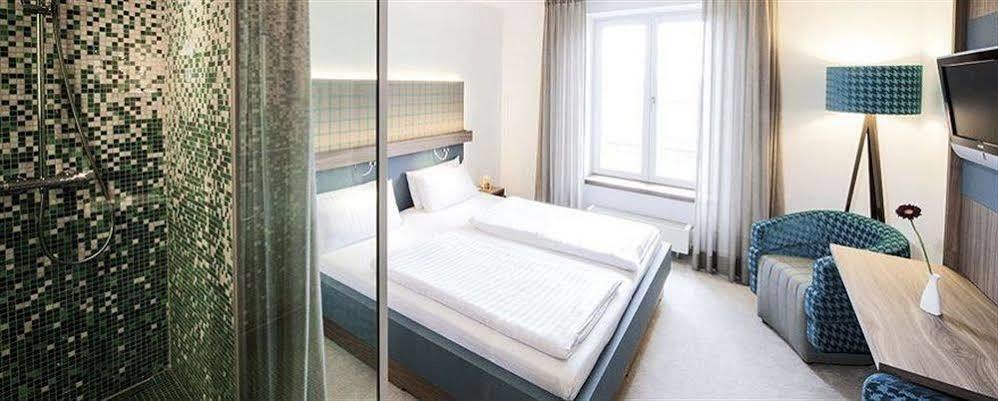 Bornmuehle Hotel Groß Nemerow Buitenkant foto