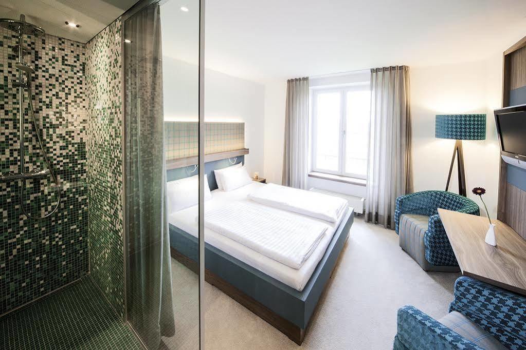 Bornmuehle Hotel Groß Nemerow Buitenkant foto