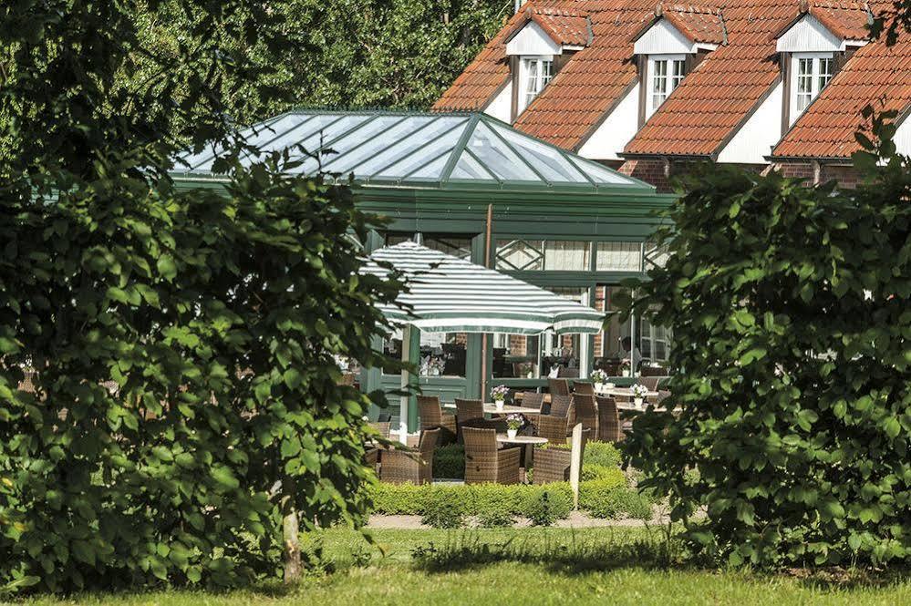 Bornmuehle Hotel Groß Nemerow Buitenkant foto